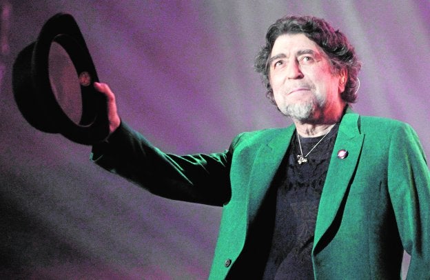 Sabina llega a Murcia para negarlo todo