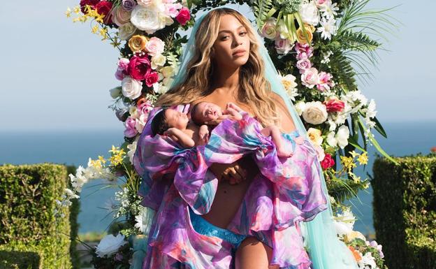 Beyoncé presenta a sus gemelos al mundo