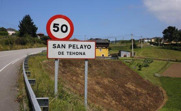 Fallece un niño en Asturias al engancharse en su miniquad la toalla que llevaba en el cuello
