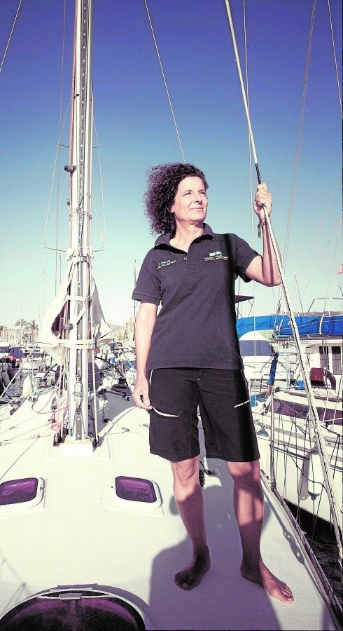 Esperanza Pérez: «Lo dejé todo para recorrer el Pacífico»