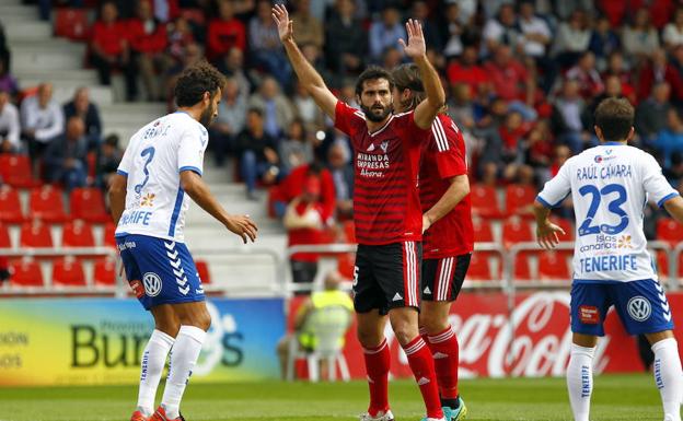 Fran Cruz, nuevo central del Lorca FC