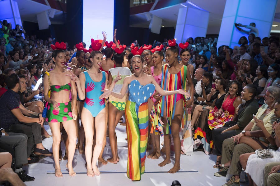 La moda más imaginativa y colorida