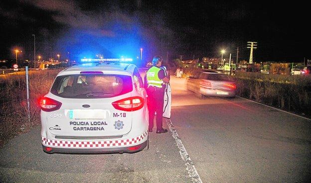 La Policía Local pone coto al pago por ir a hacer botelleo a la Trips