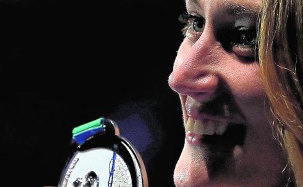 Mireia es de plata en los 400 estilos