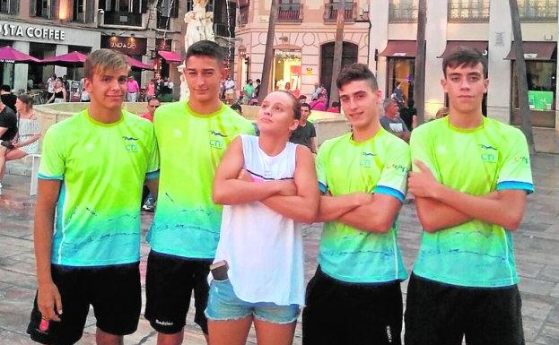 Aprobado alto para los nadadores del CN Lorca