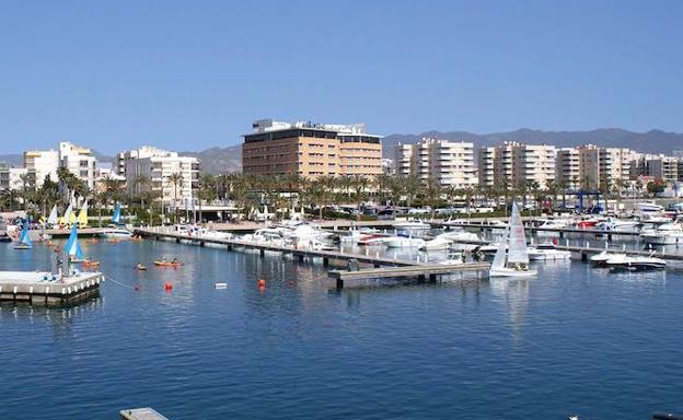 Los dos puertos deportivos de Águilas obtienen banderas azules