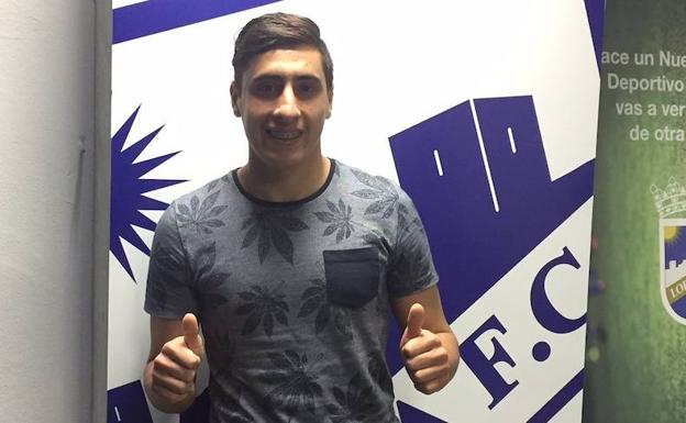 El uruguayo Merentiel llega cedido al Lorca FC