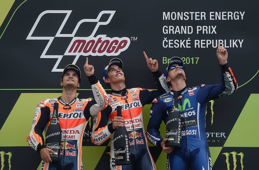 Márquez gana a lo Nieto