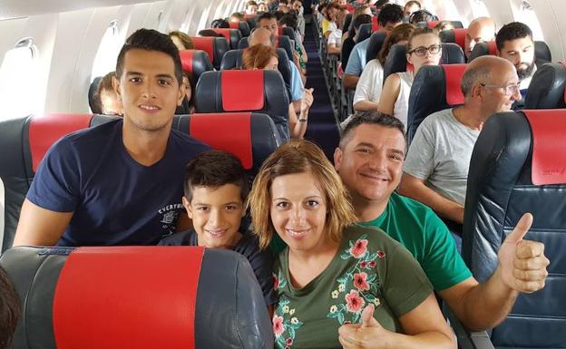 La familia de Beniel atrapada en Madeira consigue volver a casa