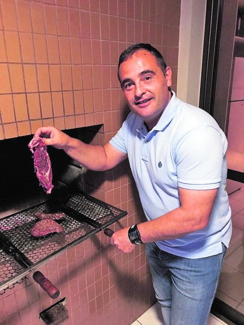 «Aquí soy como una estrella, pero estoy solo»