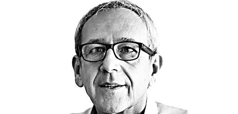 Humo y espejos en la vida pública