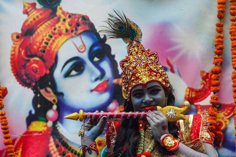 Divino cumpleaños en India y Bangladesh