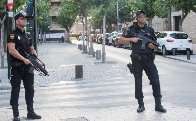 Vigilancia especial en Murcia y Cartagena con armas largas
