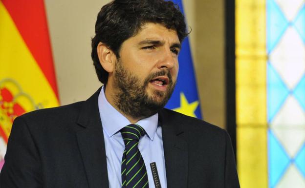 López Miras viajará a Barcelona para asistir a la manifestación contra el terrorismo en el avión fletado por el Gobierno