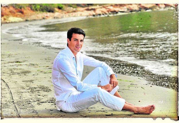 «Para la vida no soy Superlópez, qué va, qué va»