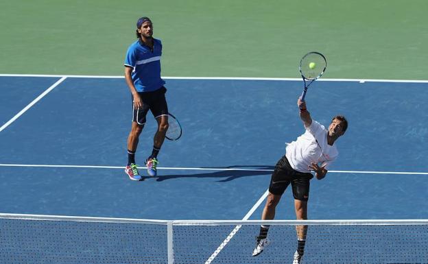 Feliciano y Marc López eliminan a los Bryan y jugarán la final de dobles