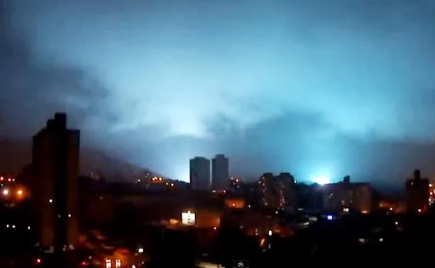 Las extrañas luces en el cielo durante el terremoto de México