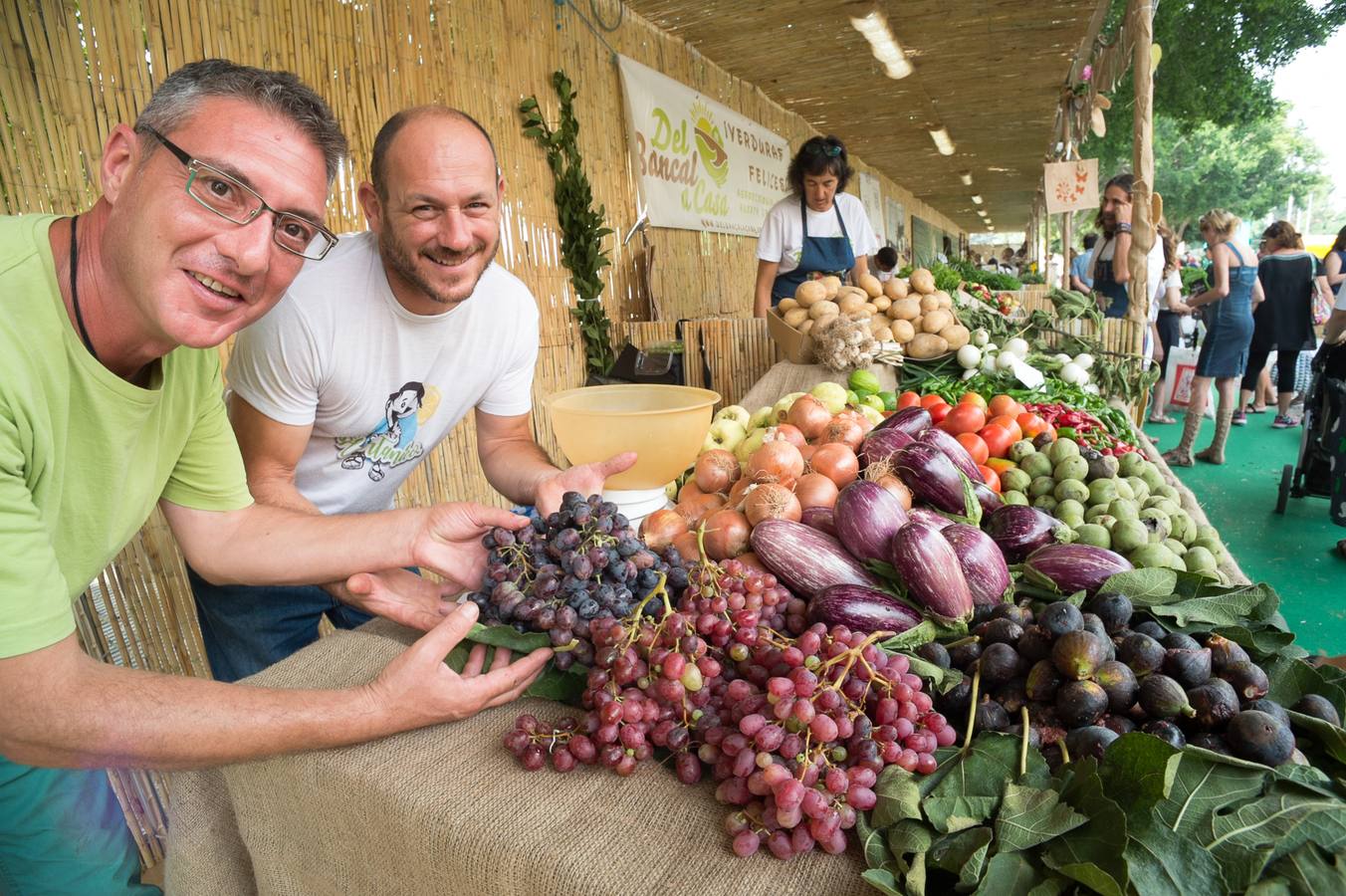 Exaltación de productos huertanos en el Plano de San Francisco