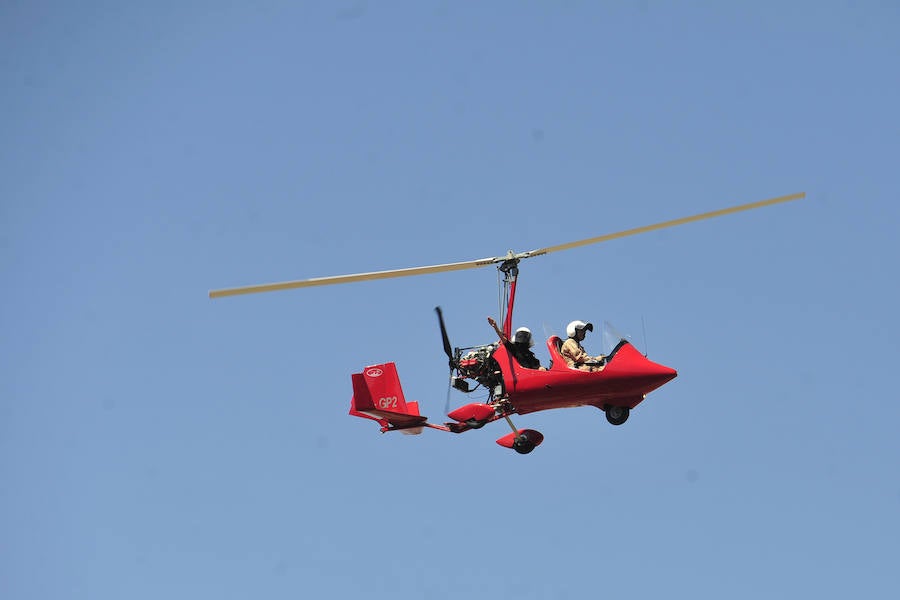 La Fuensanta llega a su santuario acompañada por cientos de miles de murcianos