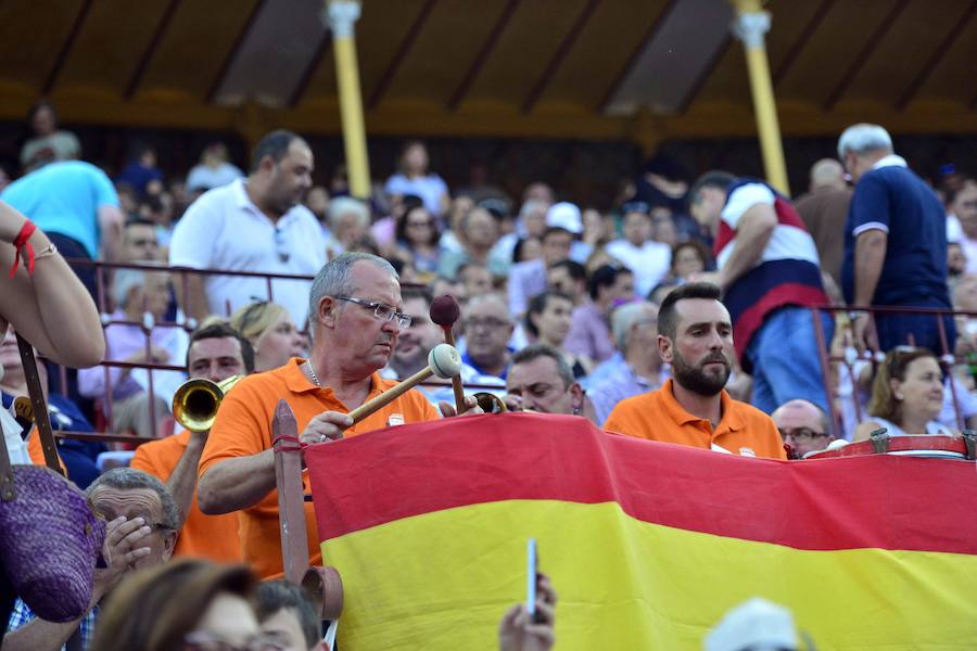 Ambiente en la tercera corrida de la Feria Taurina de Murcia