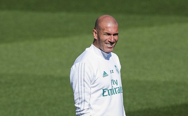 Zidane: «Mi renovación ya está hecha»