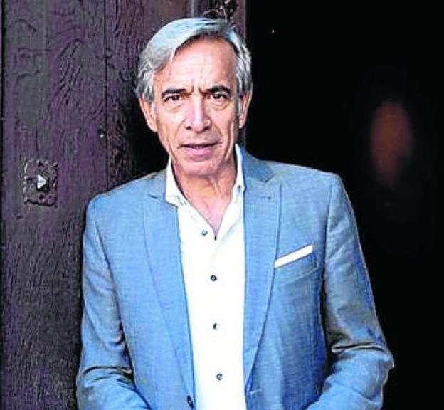 Imanol Arias admite su deuda