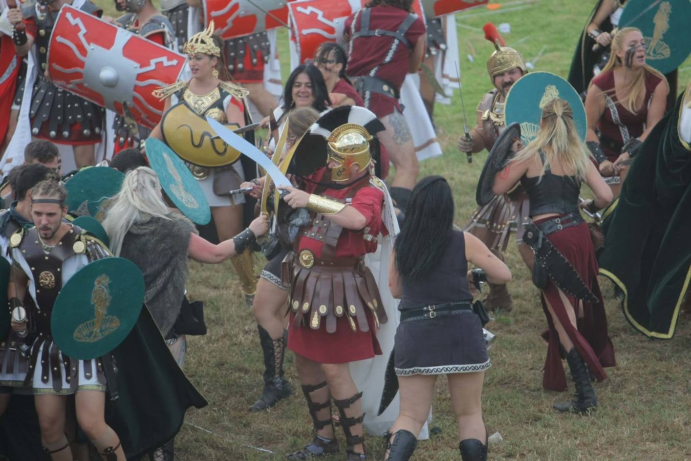 Tropas y legiones hacen historia