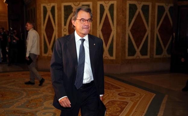 Artur Mas da por hecho que no podrá pagar los 5,2 millones y pide solidaridad