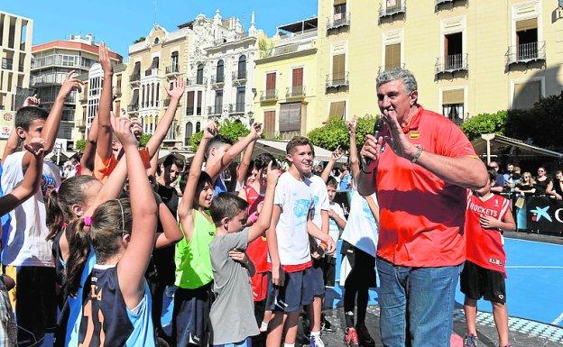 El torneo 3x3 CaixaBank reunirá el sábado a 600 jugadores en la plaza Belluga