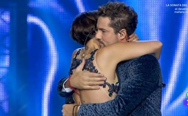 Chenoa revela que Bisbal le fue infiel con una famosa