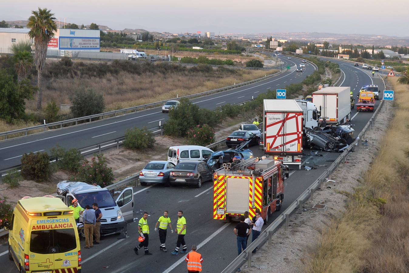 Un accidente múltiple en Sangonera la Seca deja al menos cinco muertos