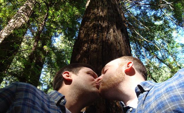 Una tienda de deportes prohíbe a Netflix grabar una escena gay