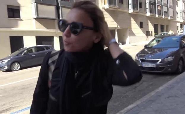 Chenoa afirma estar «tranquila» ante los rumores de demanda