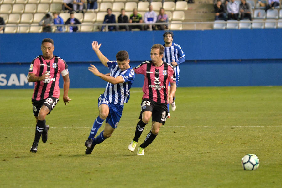 El Lorca deja escapar la victoria ante el Tenerife en los últimos minutos (2-2)