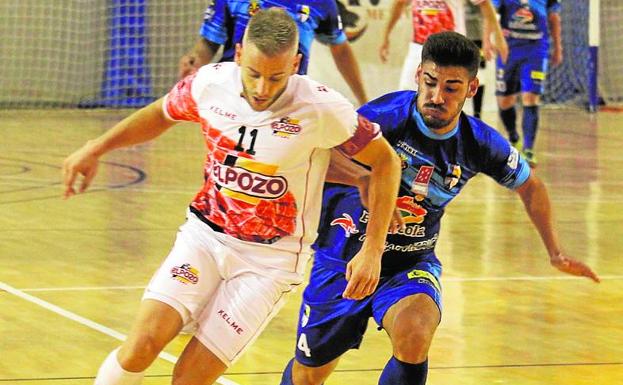 Miguelín salva a ElPozo al final