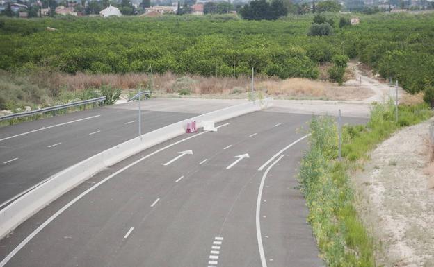 De la Serna firmará con López Miras un protocolo para financiar la 'autovía del bancal'