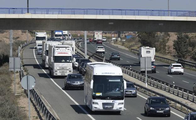 Medio Ambiente informa favorablemente del tercer carril de la A-7 entre Orihuela y Murcia