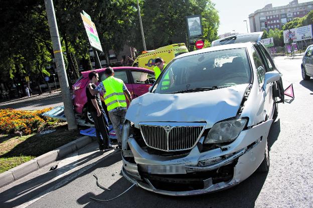 Aparatosa colisión en Murcia