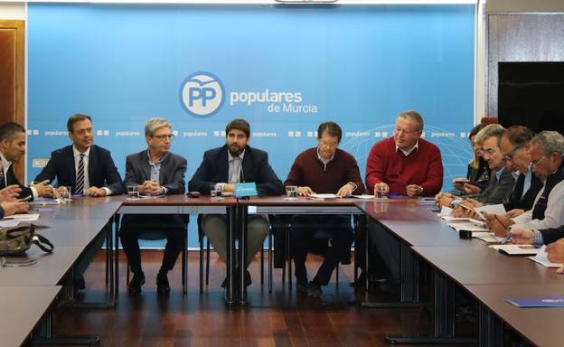 El PP propondrá en el Pacto Regional del Agua la creación de una red de interconexión de desaladoras