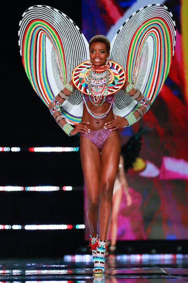 Los 'ángeles' de Victoria's Secret deslumbran en China