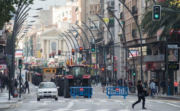 La Delegación sancionó a la UPA con 3.000 euros por colapsar la Gran Vía en abril