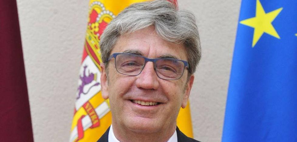 Miralles: «Que Narbona venga a Murcia a hablar de agua es como si lo hiciera Puigdemont sobre la unidad de España»