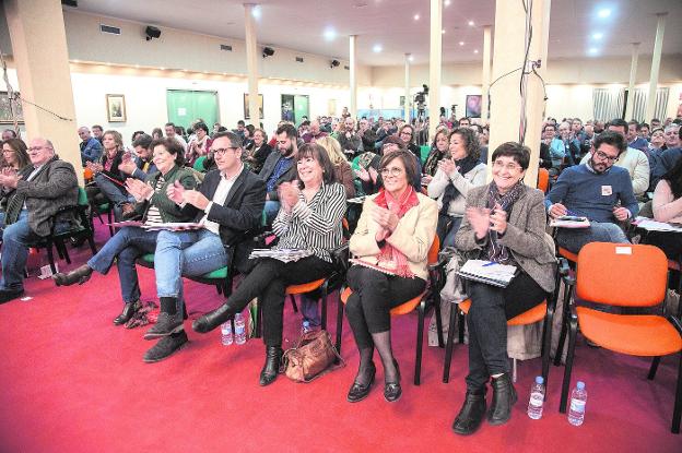 La cumbre del agua del PSOE aboga por las desaladoras sin olvidar los trasvases