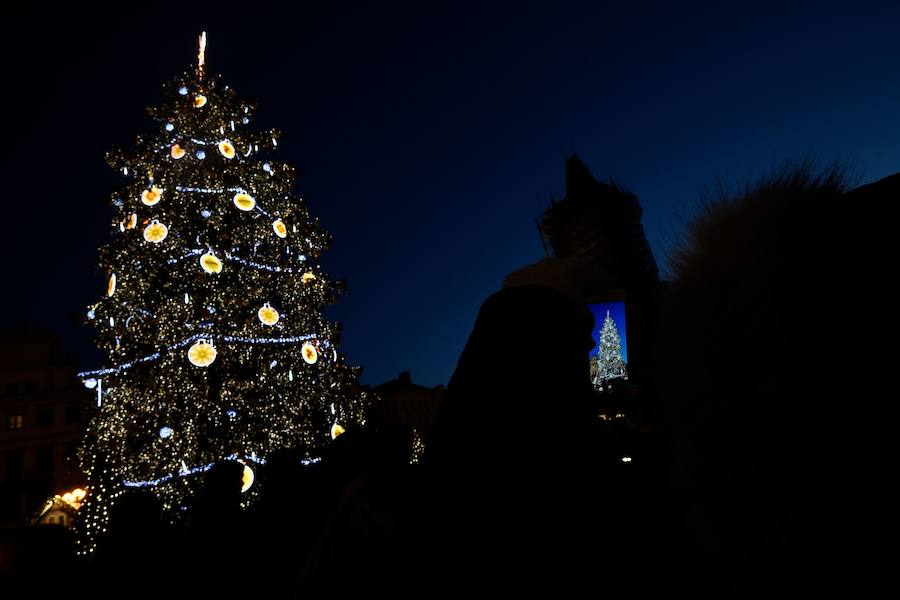 Europa se engalana para recibir a la Navidad