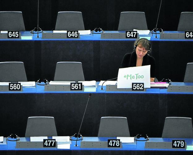 Plante a la cultura del acoso