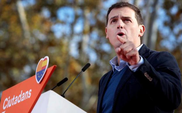 Rivera rechaza el «cuponazo» para toda España que propone Urkullu