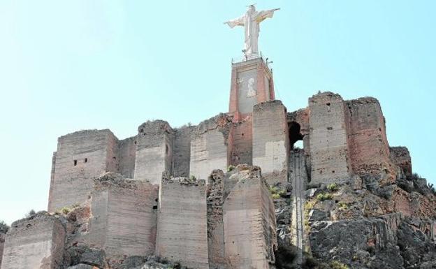 Huermur denuncia ante el Defensor del Pueblo el estado del castillo de Monteagudo