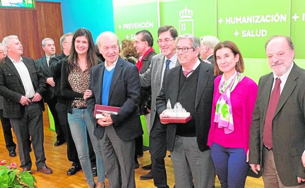 Reconocimiento a Jesús Abandonado y Elpozo