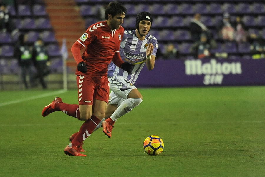 Curro Torres sale tocado de Zorrilla tras perder ante el Valladolid (3-0)