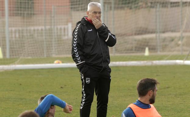 Fabri cree en la permanencia y se centra en levantar el ánimo de los jugadores